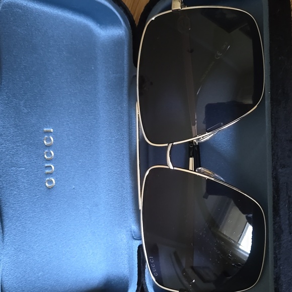 GUCCI 63mm Square Lens Aviators - Picture 6 of 7